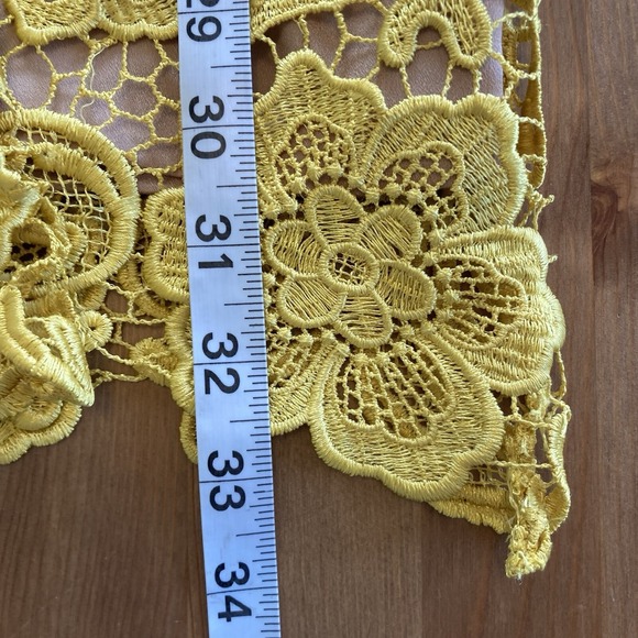 NWT Dress the Population Canary Tan Ava Lace Mini Dress V-Neck Women's Small - Picture 13 of 16